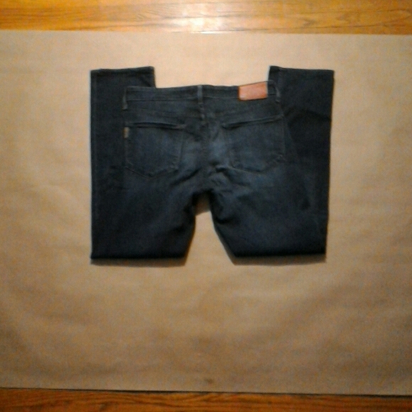 PAIGE LENNNOX Jeans - COMING SOON NWOT - Picture 2 of 4